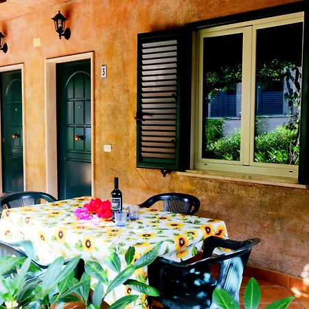 Apart Otel Residenza La Vigna 4*