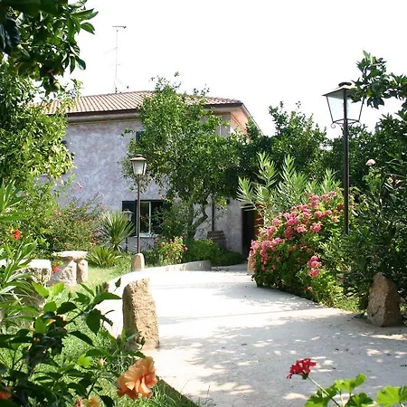 Aparthotel Residenza La Vigna 3*