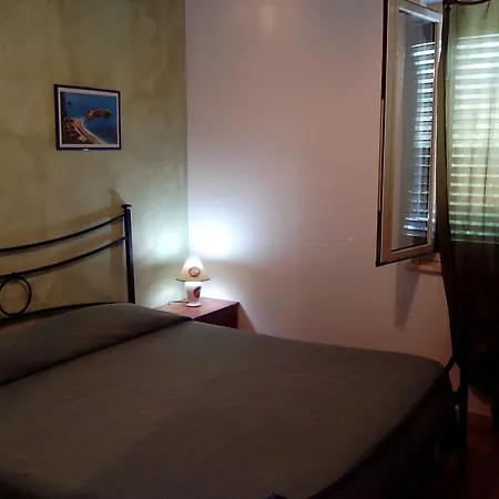 Residenza La Vigna アパートホテル