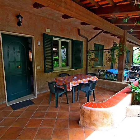 Aparthotel Residenza La Vigna 4*