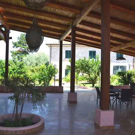 Residenza La Vigna Aparthotel Parghelia