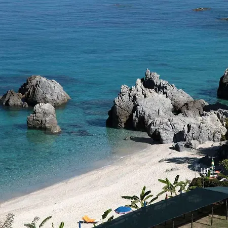 Residenza La Vigna Aparthotel 3*