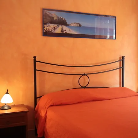 Residenza La Vigna Aparthotel 3*