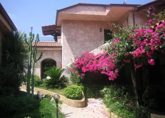 מלון דירות Residenza La Vigna 4*